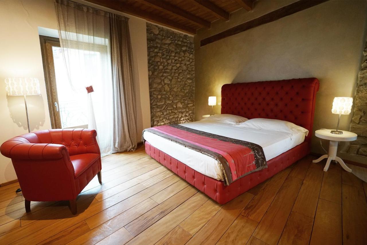Il Portico - 1711 Luxury Guest House Arlate Екстер'єр фото