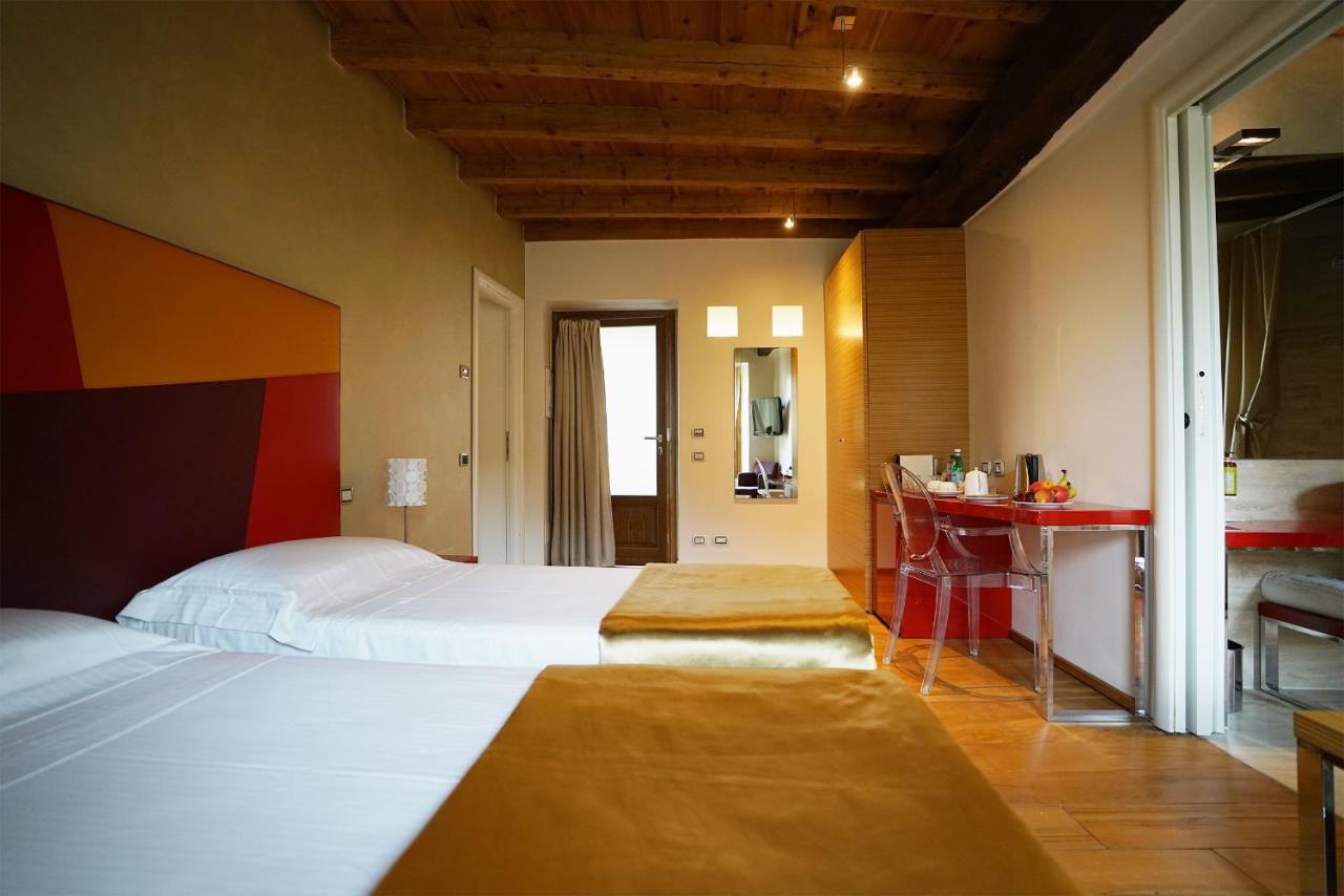 Il Portico - 1711 Luxury Guest House Arlate Екстер'єр фото