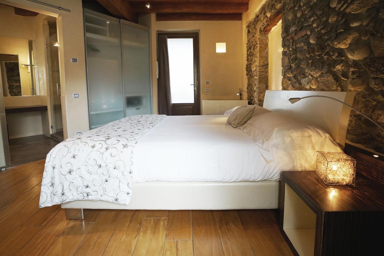 Il Portico - 1711 Luxury Guest House Arlate Екстер'єр фото