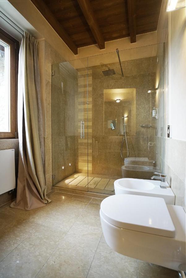 Il Portico - 1711 Luxury Guest House Arlate Екстер'єр фото