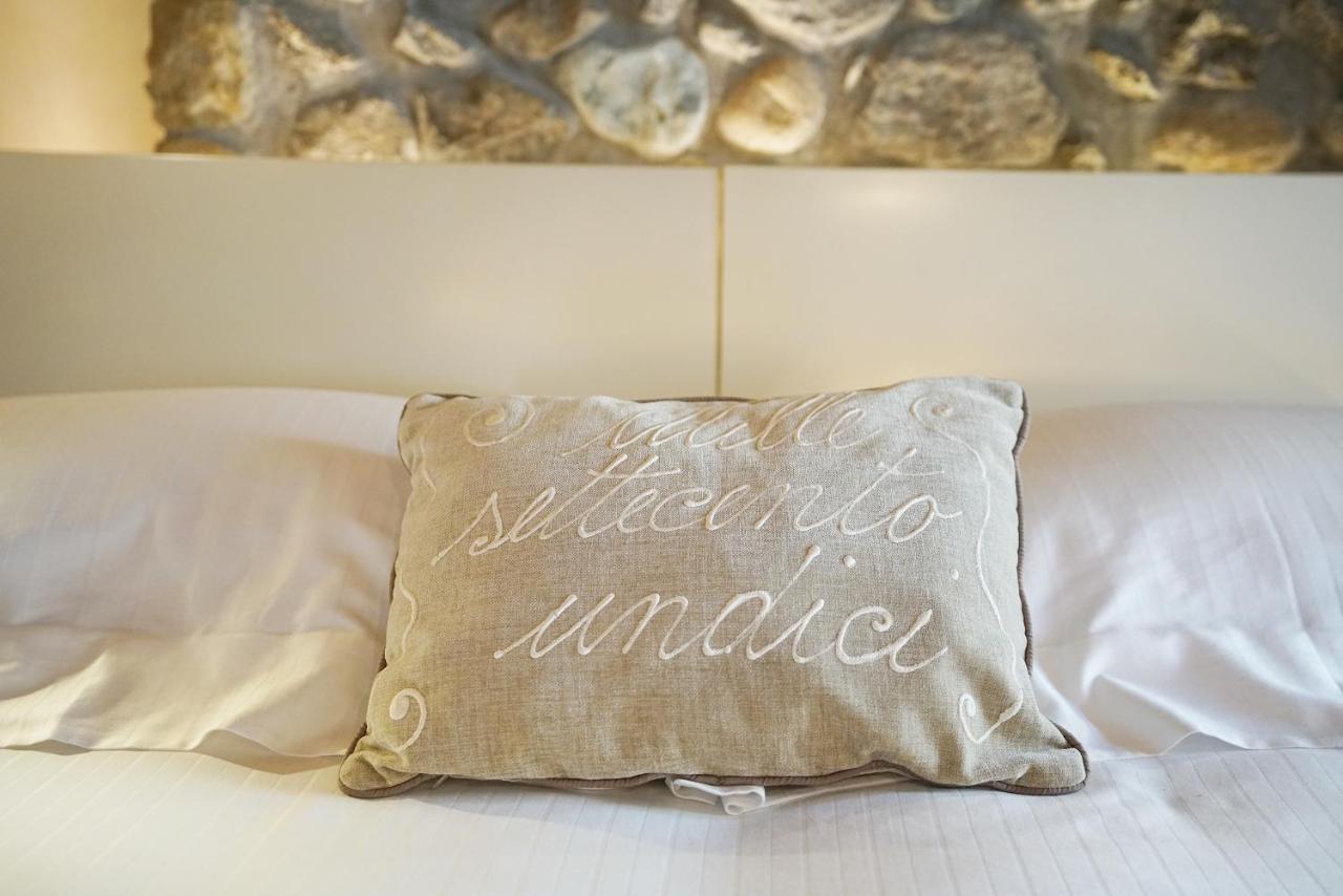 Il Portico - 1711 Luxury Guest House Arlate Екстер'єр фото